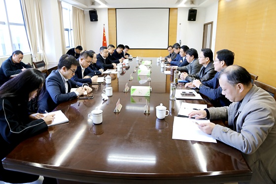 集團(tuán)領(lǐng)導(dǎo)會(huì)見華夏銀行合肥分行領(lǐng)導(dǎo)