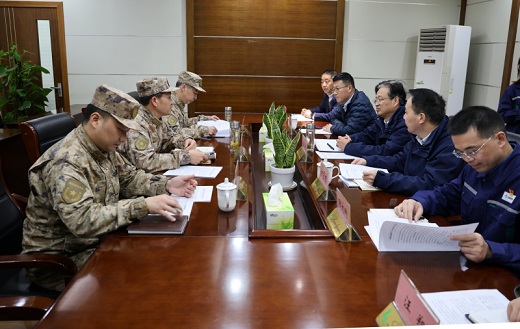 銅陵軍分區(qū)來集團公司調(diào)研人武工作