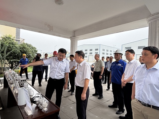 市人大常委會調研循環(huán)經濟發(fā)展工作